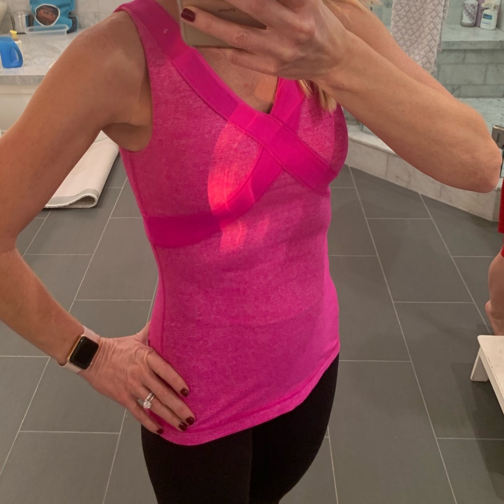 Lululemon Women’s Tank with Built-in Bra.